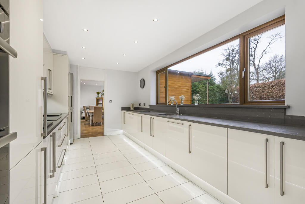 Additional image 6 of The Holdings, Hatfield, Hertfordshire, AL9