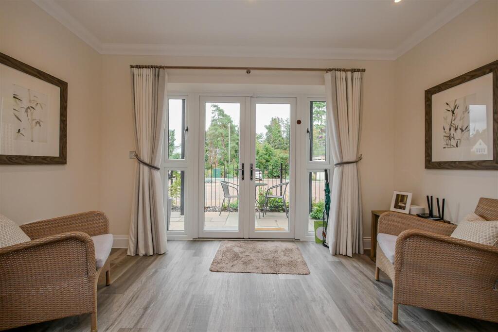 Apartment in Oxford - View 5