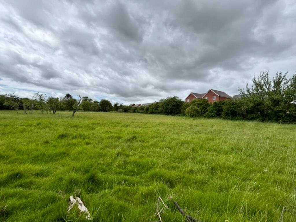 Main image of property: Land off Allimore Lane, Alcester, Warwickshire, Alcester, B49 5FL