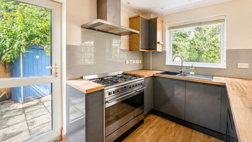 House in Frome, Innox Hill - View 5
