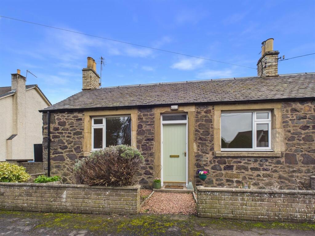 Main image of property: 3 Strathearn Cottages, Back Dykes Abernethy, PH2 9JY