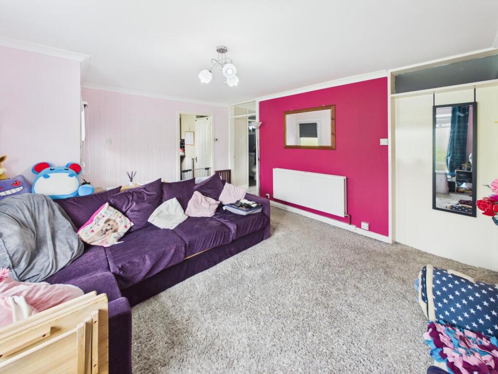 House in Kilmarnock - View 2