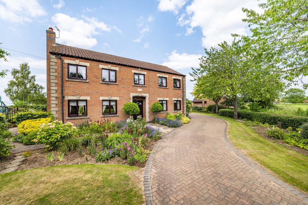 Main image of property: Main Street, Hougham, Grantham, Lincolnshire