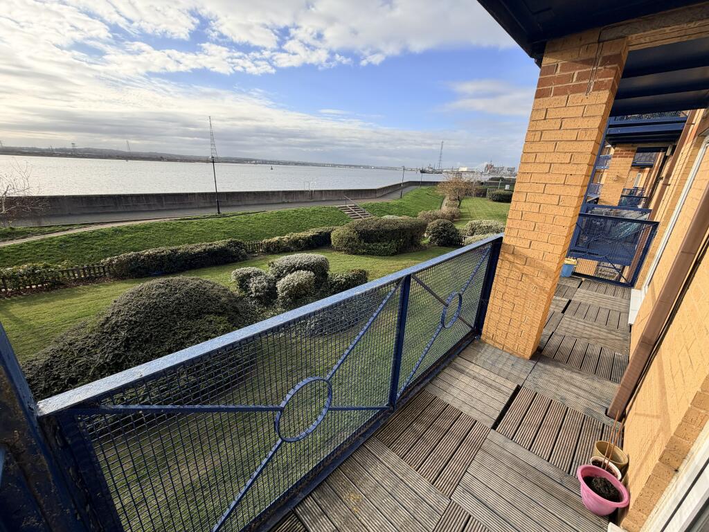 Main image of property: Astley, Grays