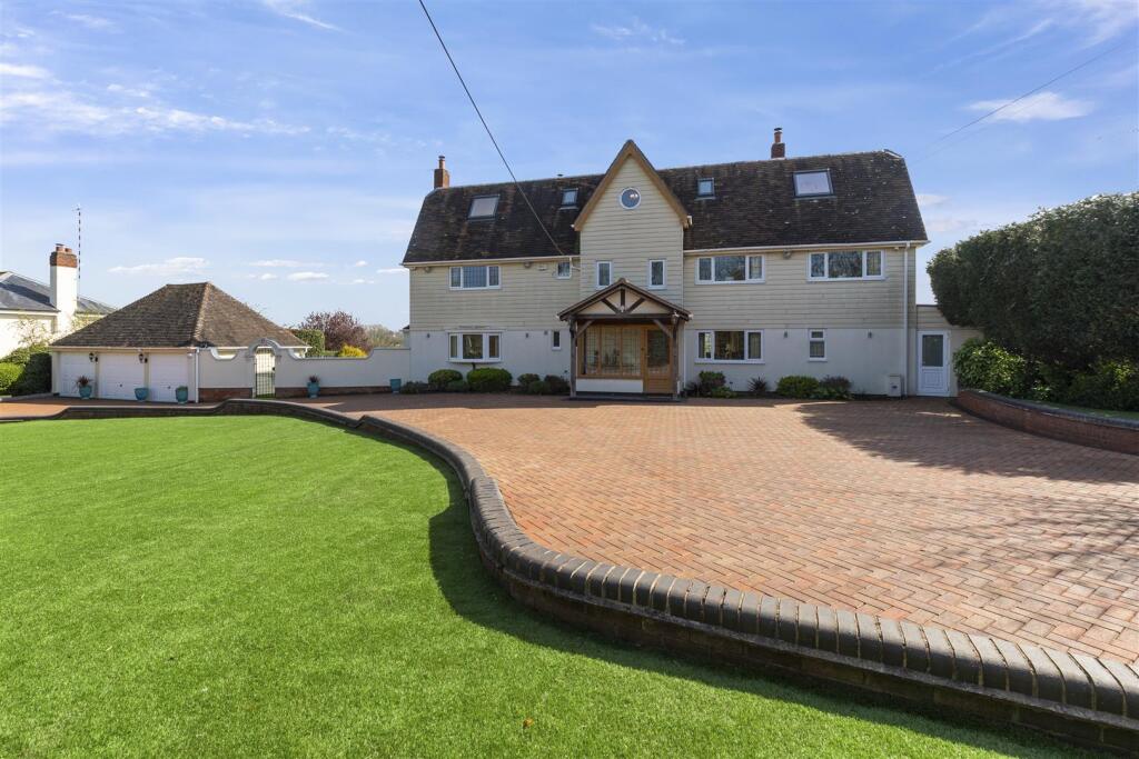 Windy Ridge, Wootton Wawen, B95