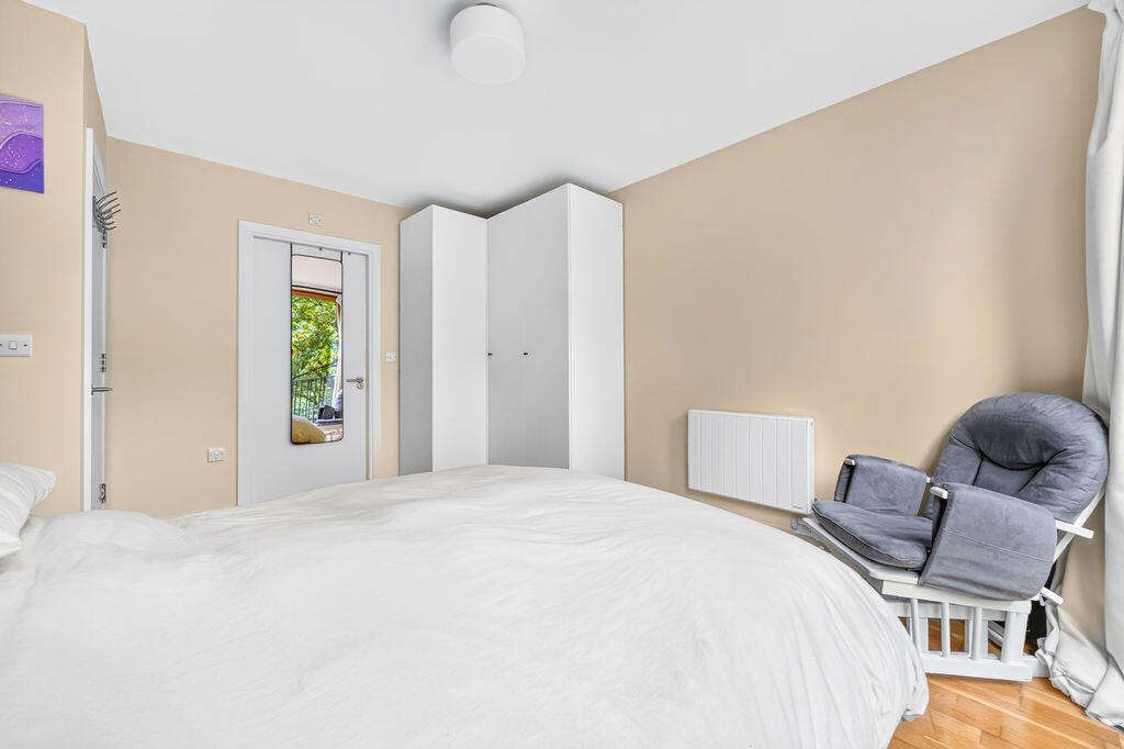 Apartment in London - View 3