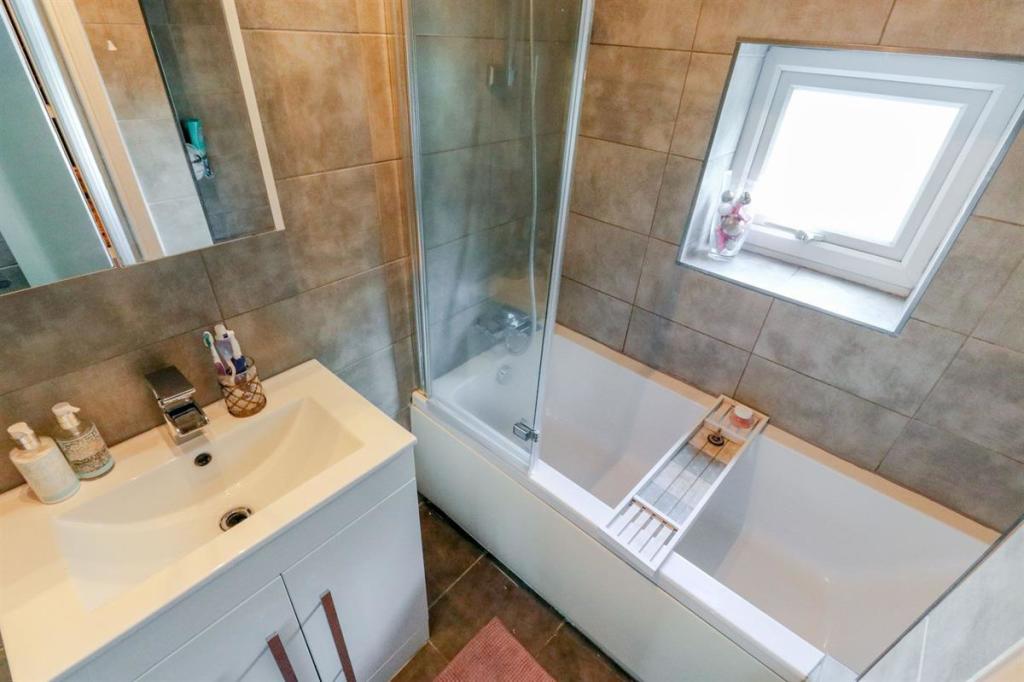Additional image 23 of Shallcross Crescent, Hatfield