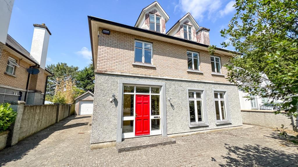 Main image of property: 3 College Square, College Road, Kilkenny, R95 V5W5