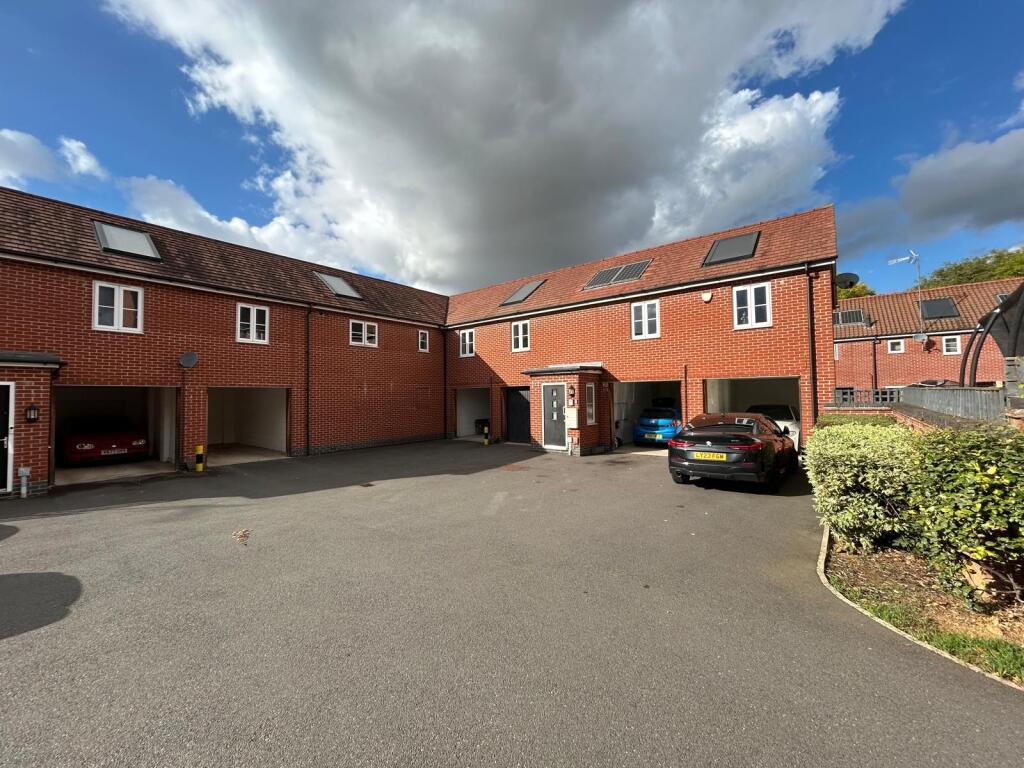 Main image of property: Narrowboat Lane, Pineham Lock, NN4 9DB