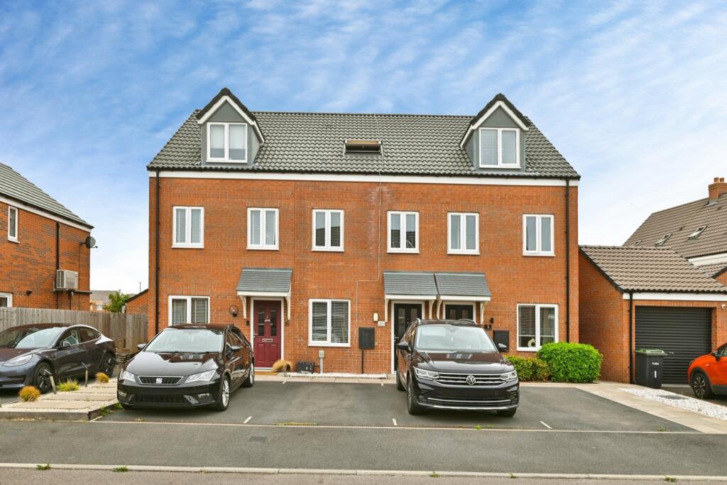 Main image of property: Smew Road, NOTTINGHAM, Nottinghamshire, NG14