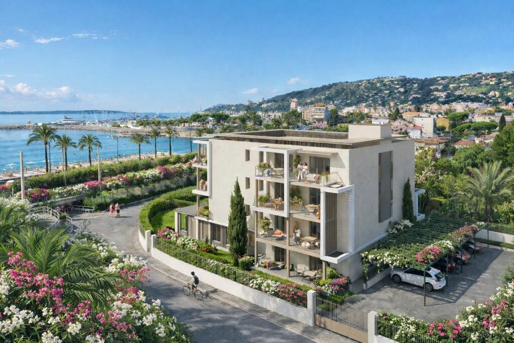 Main image of property: Provence-Alps-Cote d`Azur, Alpes-Maritimes, Antibes