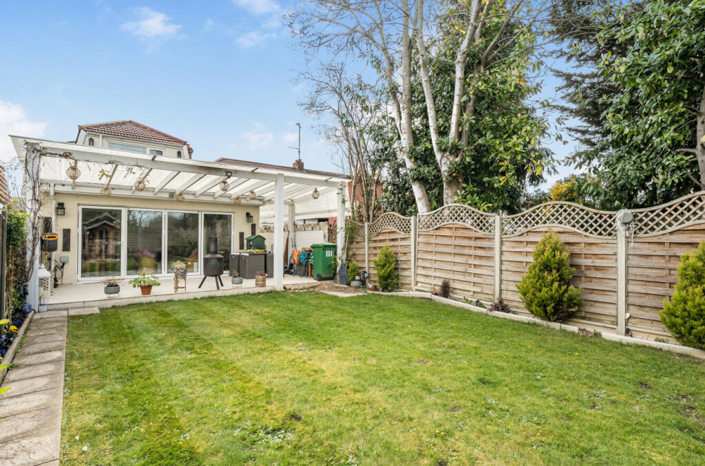Main image of property: Elliman Avenue, Slough, Berkshire