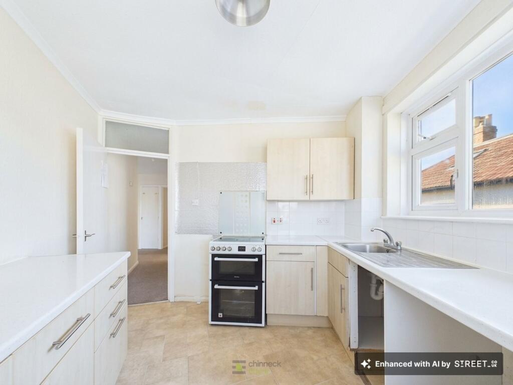 Apartment in Portsmouth - View 4