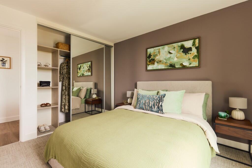 Main image of property: Park Square, Avebury Boulevard, Milton Keynes, MK9