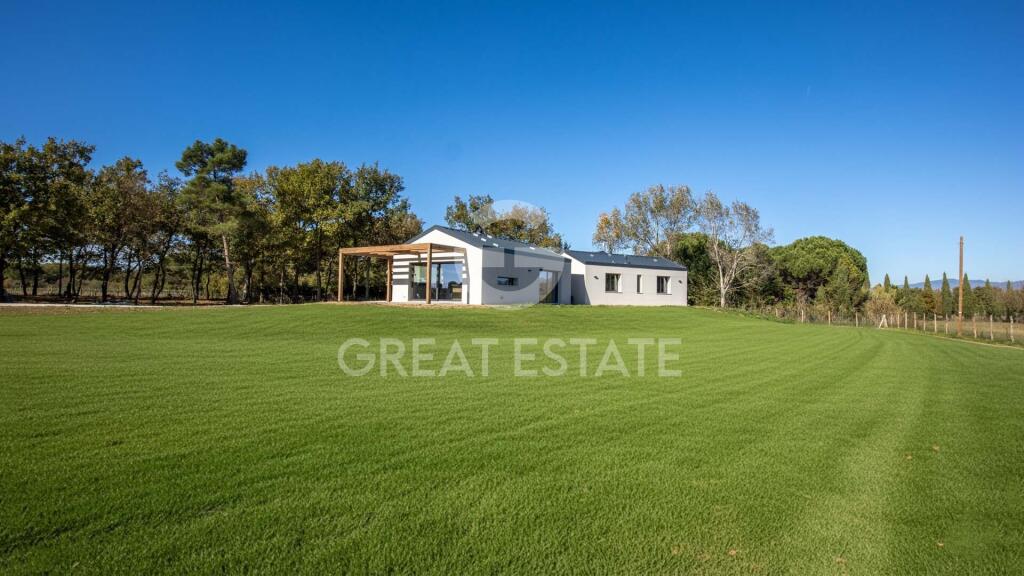 Main image of property: Umbria, Perugia, Castiglione del Lago