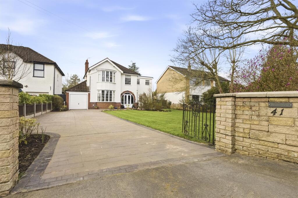 Main image of property: Crewe Road, Shavington, Cheshire