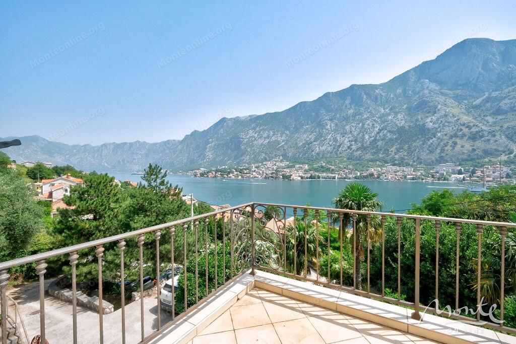 Main image of property: Muo, Montenegro