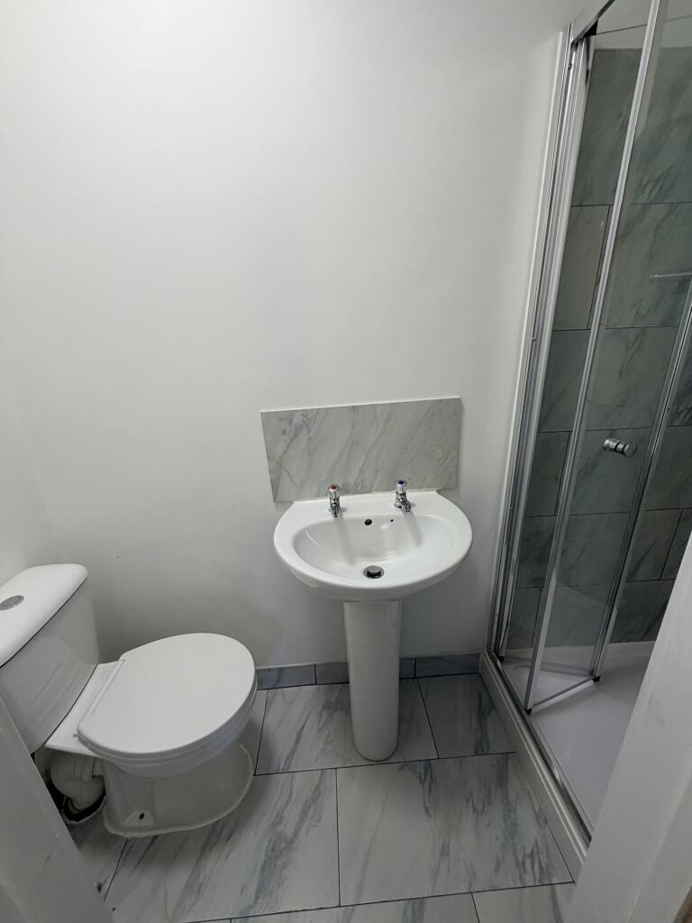 House in Birmingham - View 5