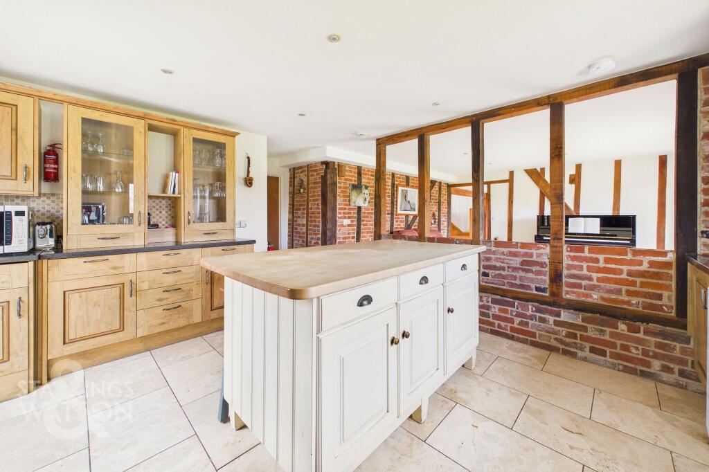 House in East Suffolk, St. Mary, South Elmham Otherwise Homersfield - View 6