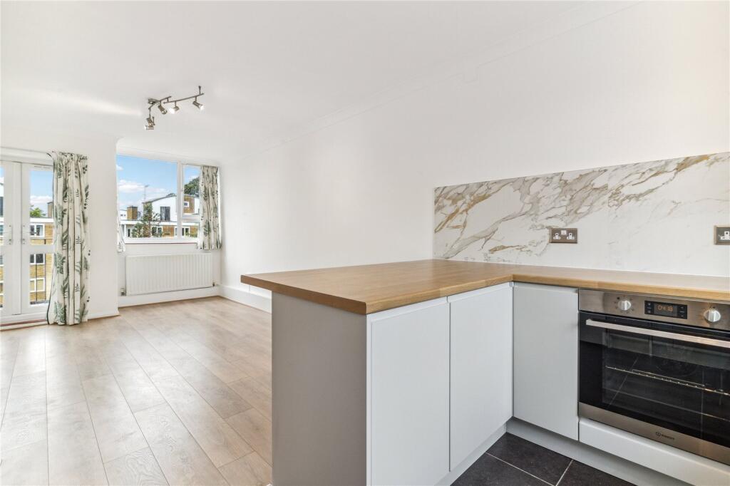 Main image of property: Hayward Gardens,
Putney Vale, SW15