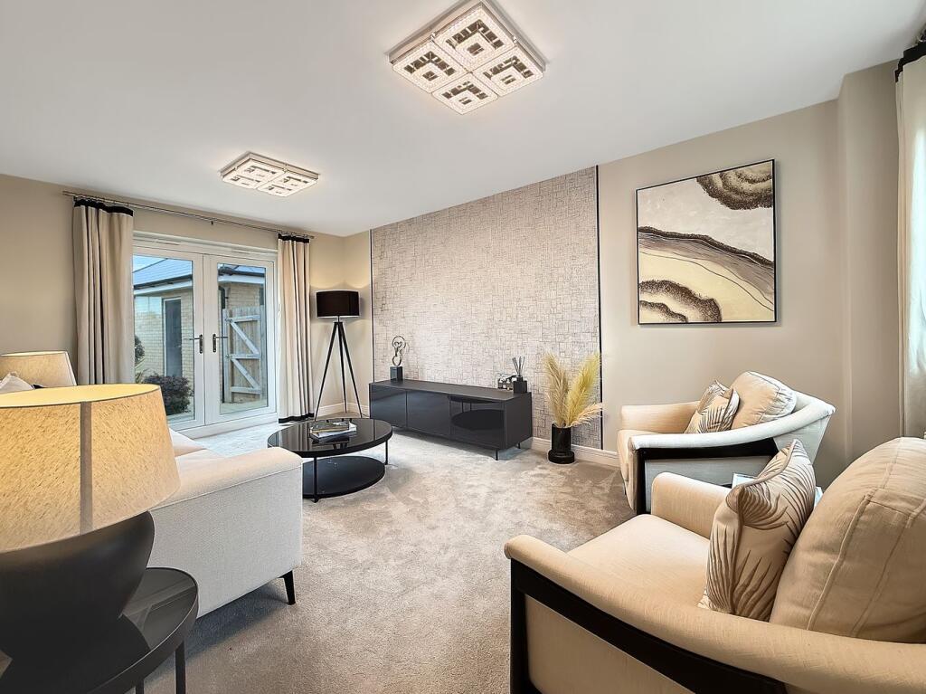 Pincey Brook Drive, Great Dunmow, CM6 photo 3