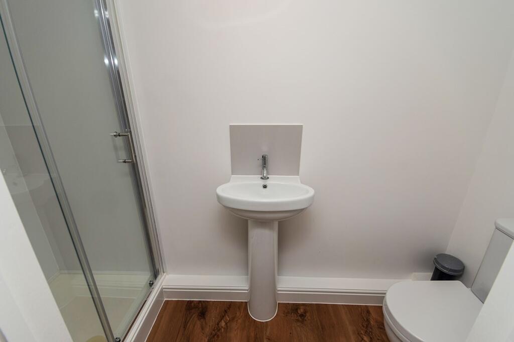 Apartment in Canterbury - More
