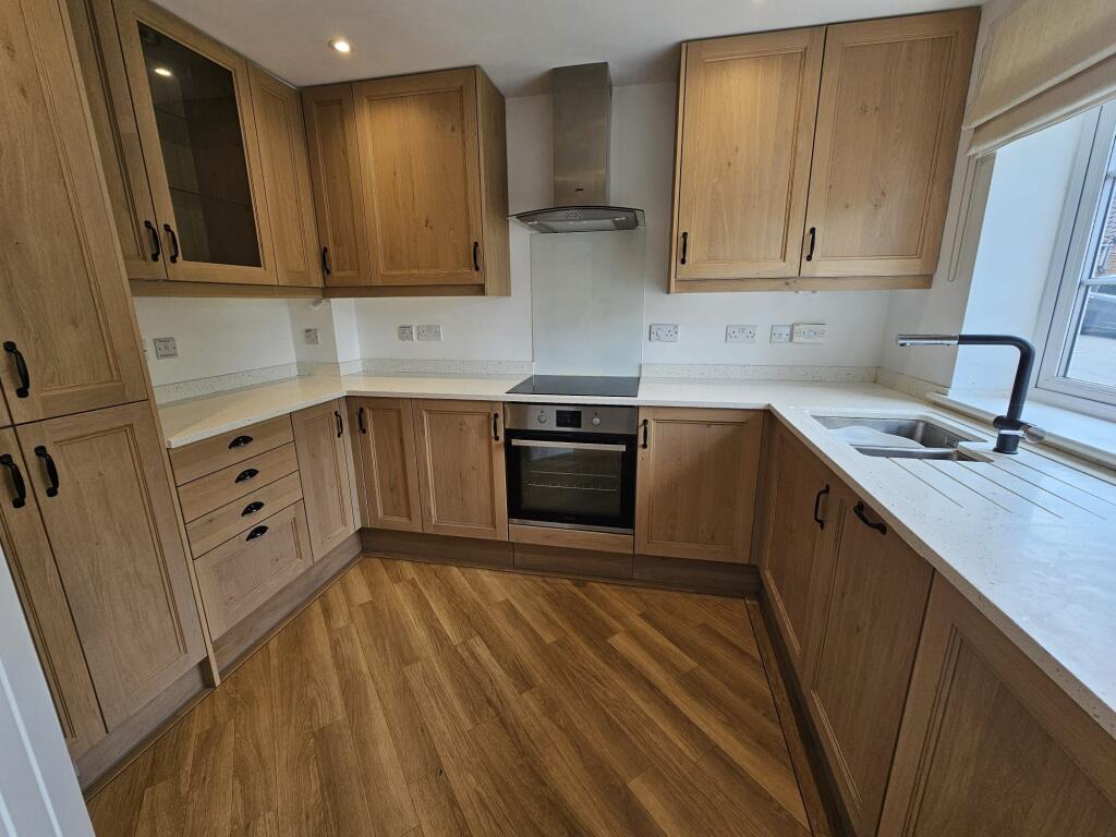 House in Leicester - View 2