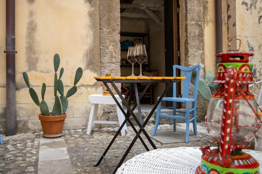 Main image of property: Noto, Syracuse, Sicily