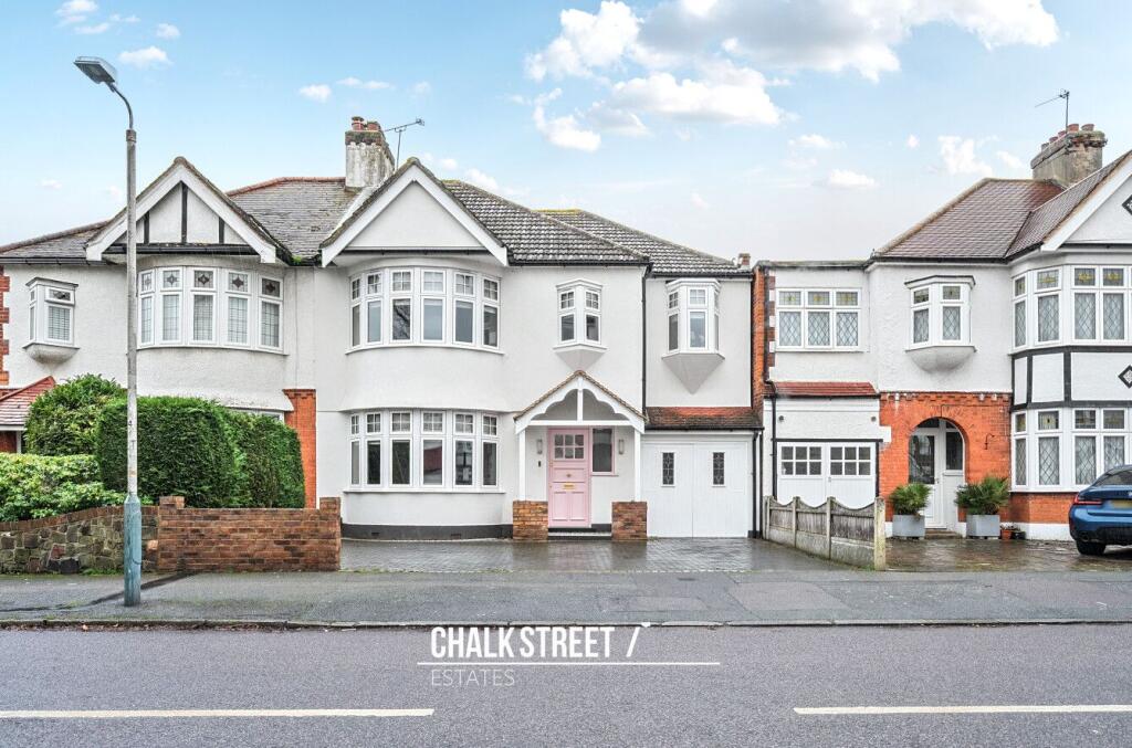 Main image of property: Brackendale Gardens, Upminster, RM14