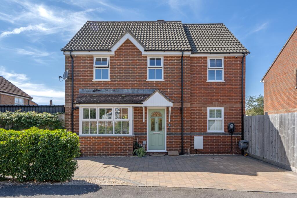 Main image of property: Plantagenet Way, Gillingham