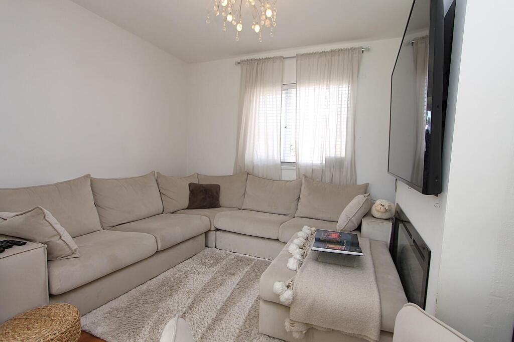 House in Kidderminster, Aggborough - View 2