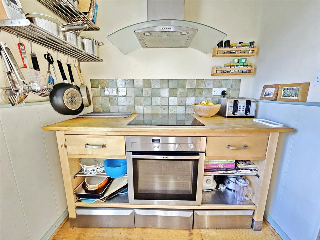 Park Place, Eggesford Road, Winkleigh - View 5