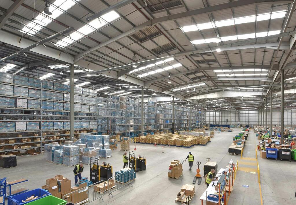 04_warehouse_interior_wide.jpg
