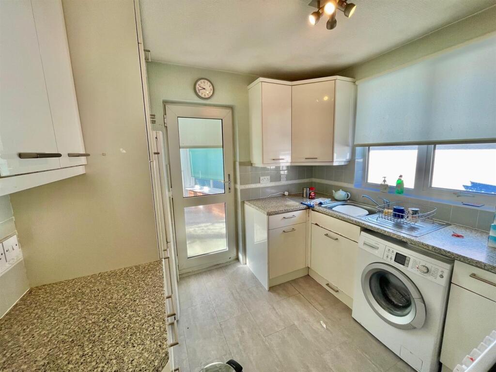 Sunnybank Road, Potters Bar photo 3