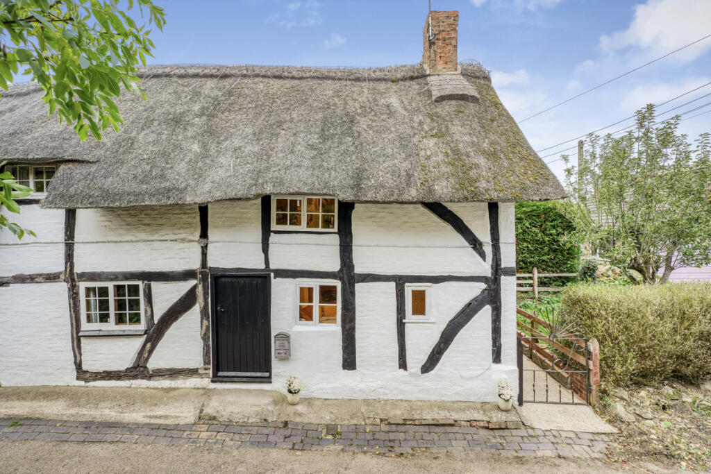 Main image of property: Green Lane, Church Lawford, Rugby Warwickshire CV23 9EF