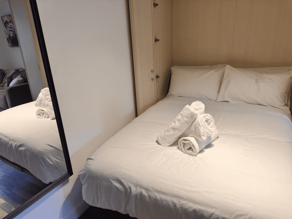 Studio flat for rent