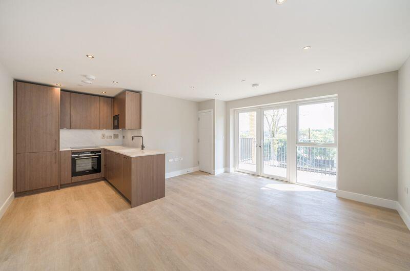 Apartment in London - More