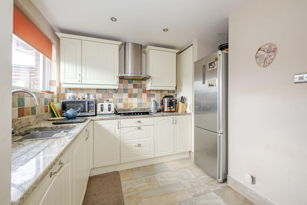 Rye Close, Polegate photo 5