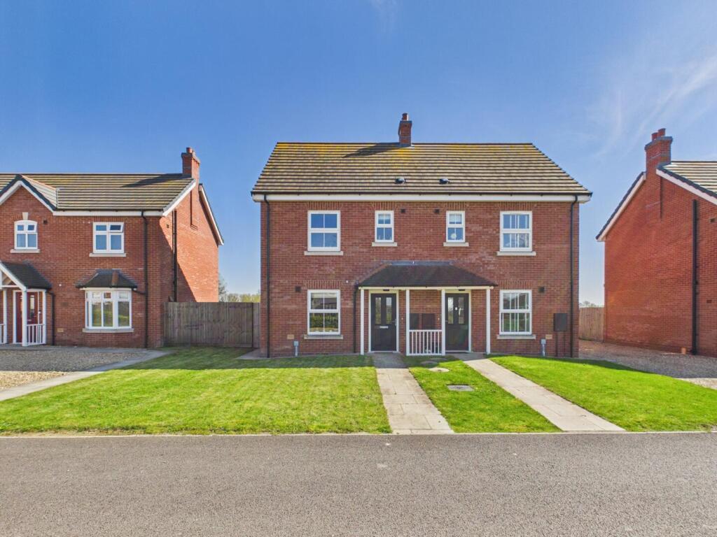 2-bed semi-detached on 157 Witham Road, Woodhall Spa, £165,000