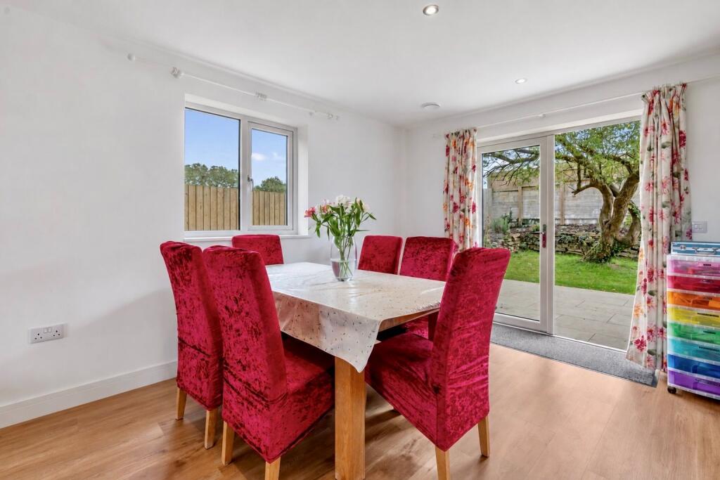 House in Plymouth - View 5