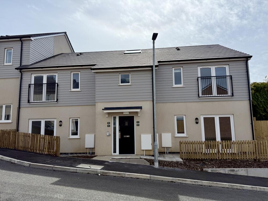Main image of property: Hyns Golow An Kledh, Camborne, Cornwall