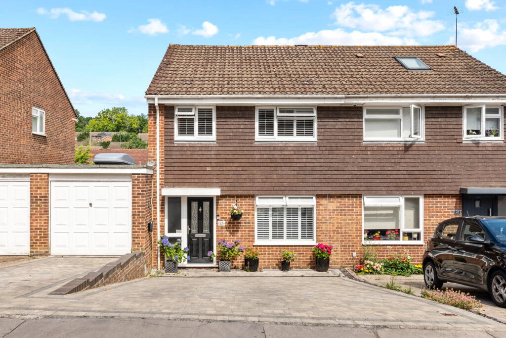Main image of property: Quail Gardens, South Croydon, CR2 8TF