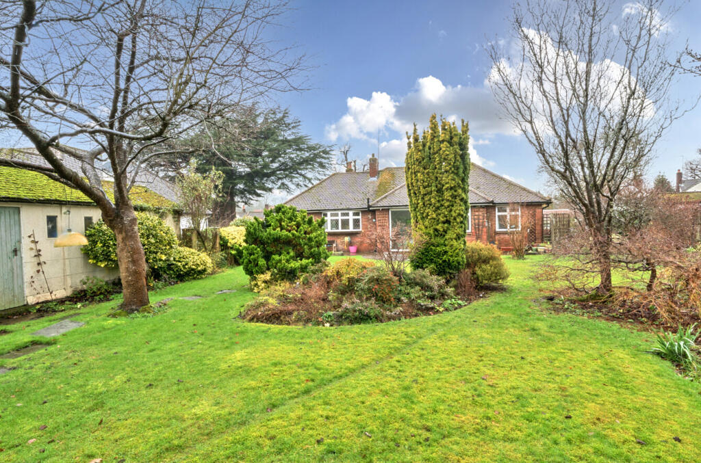 Barnard Close, Chislehurst, Kent, BR7 photo 2