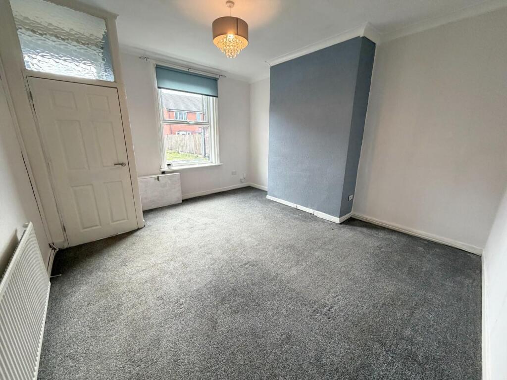 House in Bury, Outwood Gate - View 4