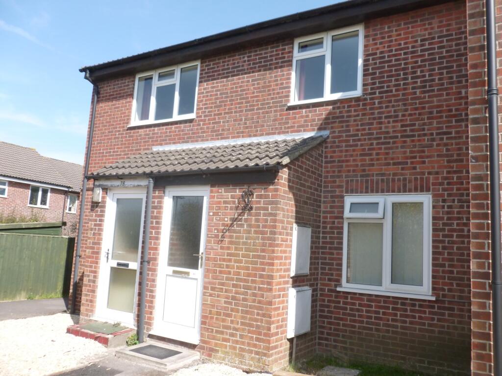 Main image of property: Manor Way, Chipping Sodbury, Bristol, Gloucestershire, BS37