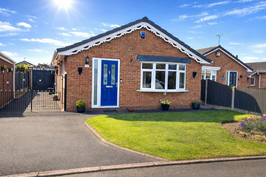 Main image of property: Windsor Rise, Pontefract