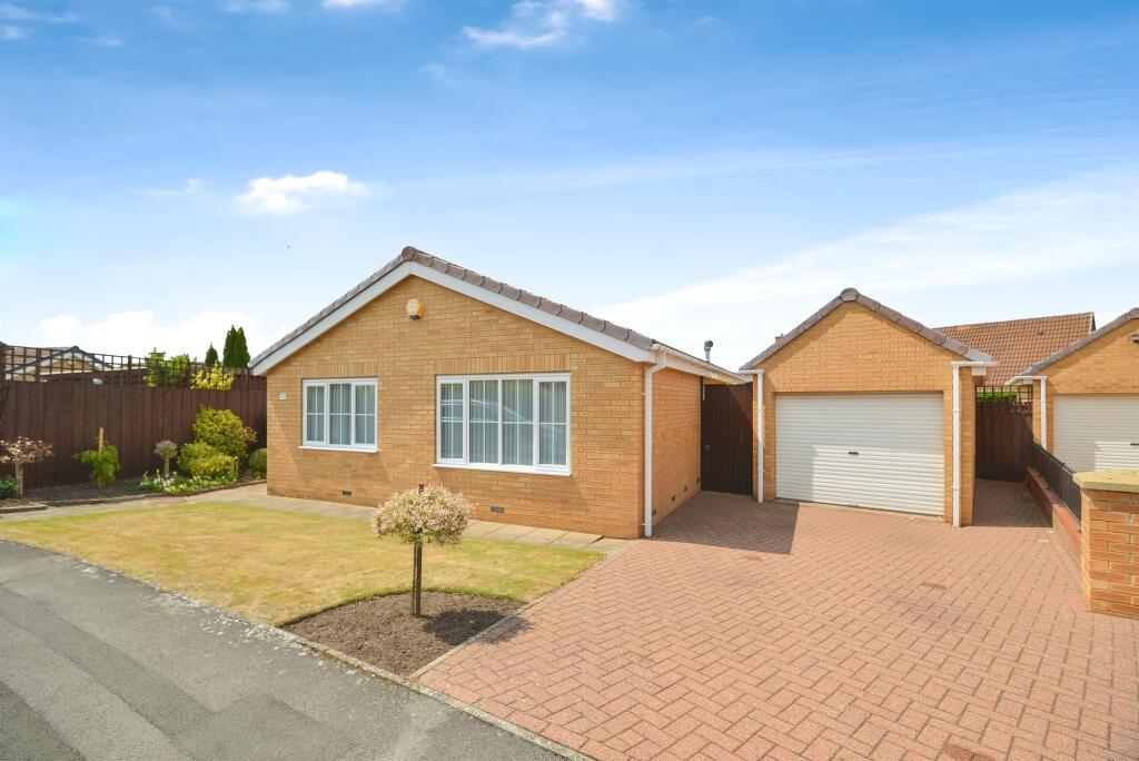 Whinflower Drive, Stockton-On-Tees photo 2