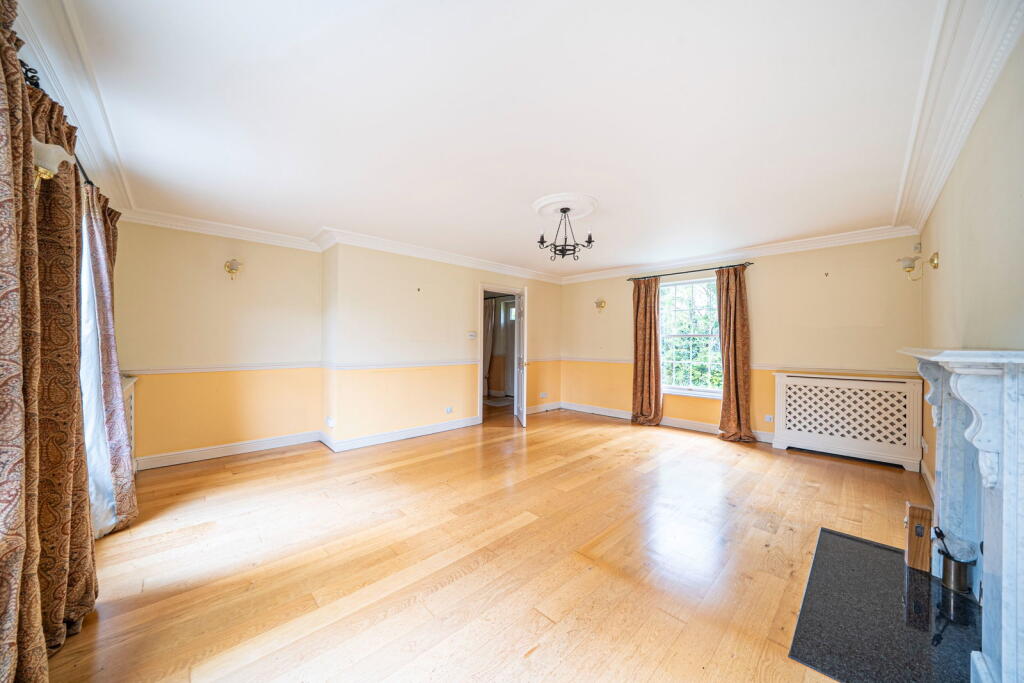 Rowan House, Southington, Overton, Basingstoke, RG25 3DA photo 3