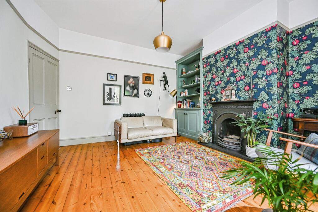 House in Knowsley, Liverpool City Region - More