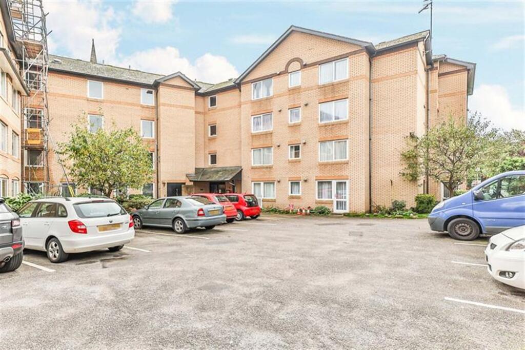 Main image of property: Homecrest House, Grosvenor Crescent, South Cliff, Scarborough, YO11
